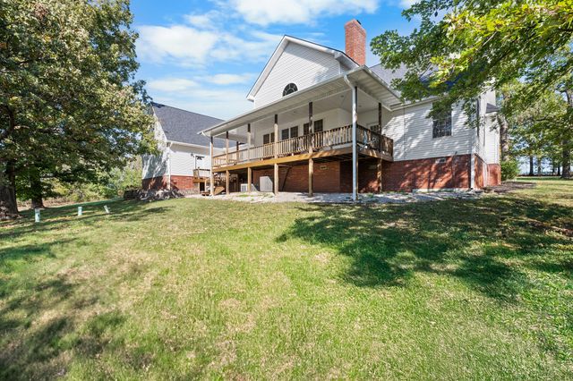 3791 S 125th Road, Bolivar, MO 65613