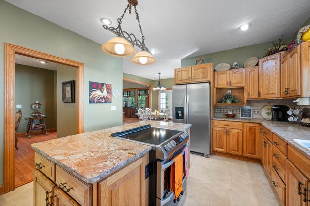 3791 S 125th Road, Bolivar, MO 65613