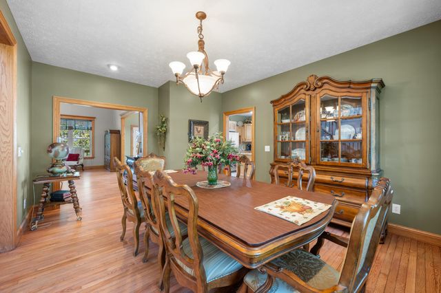 3791 S 125th Road, Bolivar, MO 65613