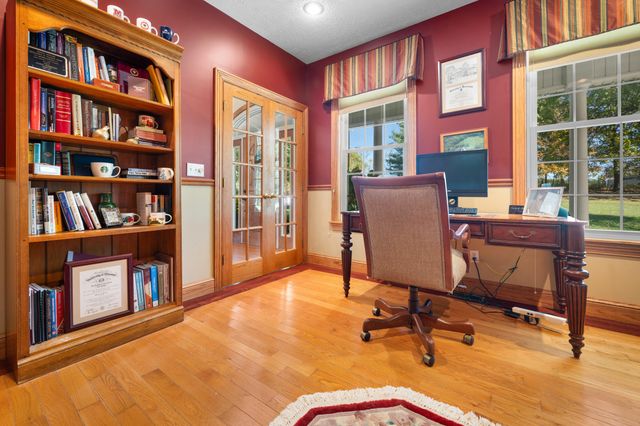 3791 S 125th Road, Bolivar, MO 65613