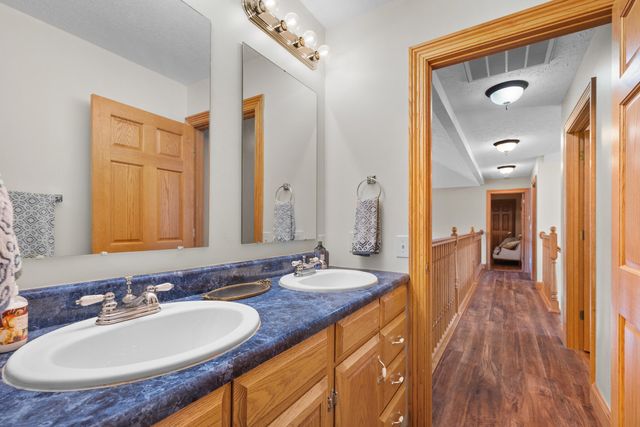 3791 S 125th Road, Bolivar, MO 65613