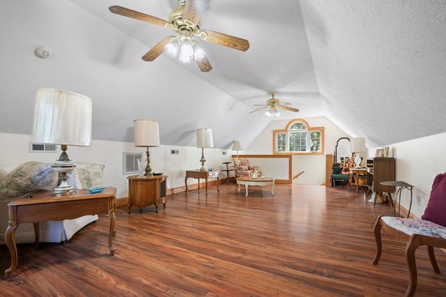 3791 S 125th Road, Bolivar, MO 65613