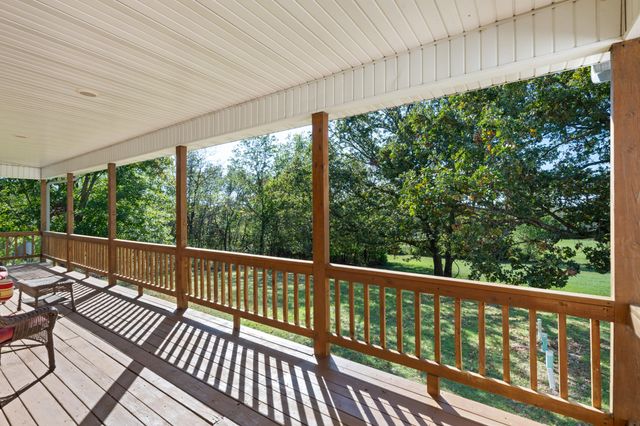 3791 S 125th Road, Bolivar, MO 65613