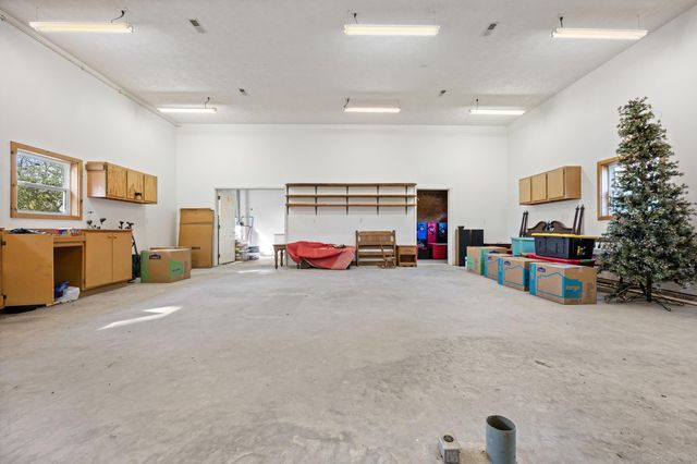 3791 S 125th Road, Bolivar, MO 65613