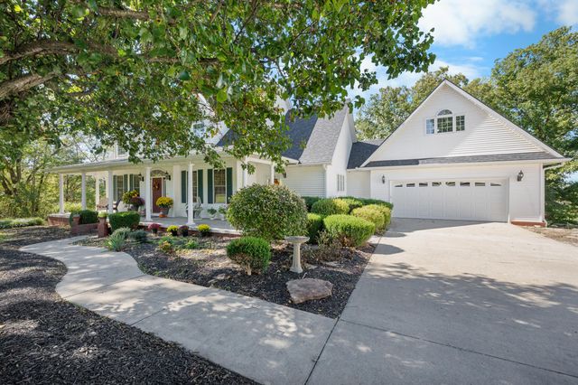 3791 S 125th Road, Bolivar, MO 65613