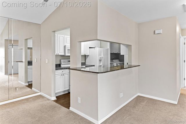3553 Oakmonte Boulevard, Oakland Charter Township, MI 48306