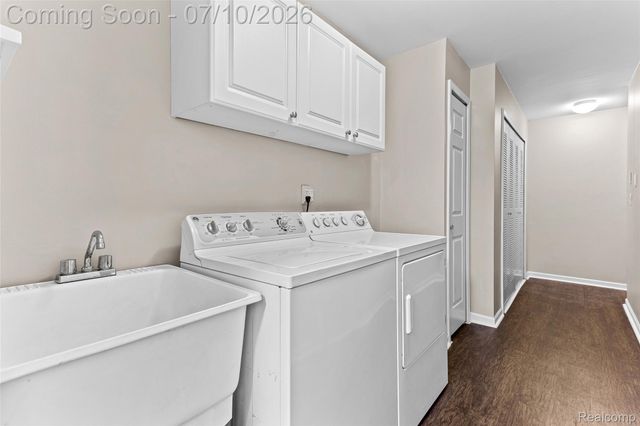 3553 Oakmonte Boulevard, Oakland Charter Township, MI 48306