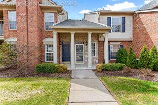 3553 Oakmonte Boulevard, Oakland Charter Township, MI 48306