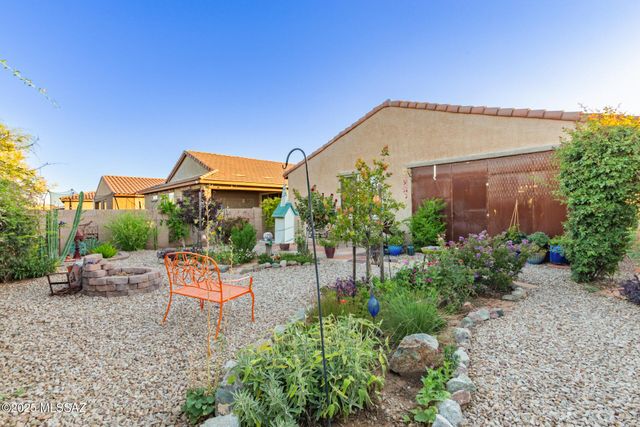 10317 S Wheel Spoke Lane, Vail, AZ 85641