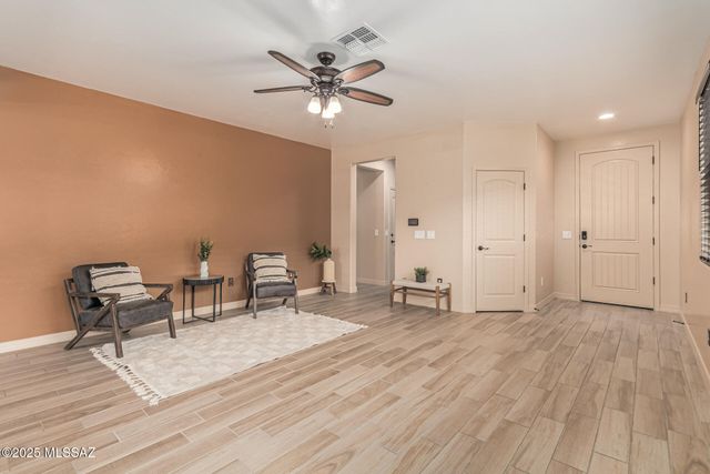 10317 S Wheel Spoke Lane, Vail, AZ 85641