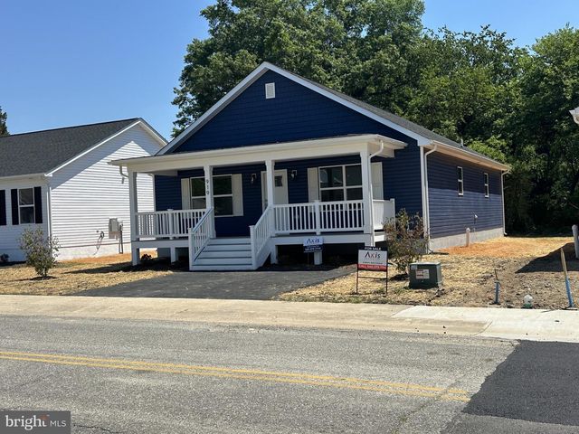 919 JACKSON ST, Colonial Beach, VA 22443