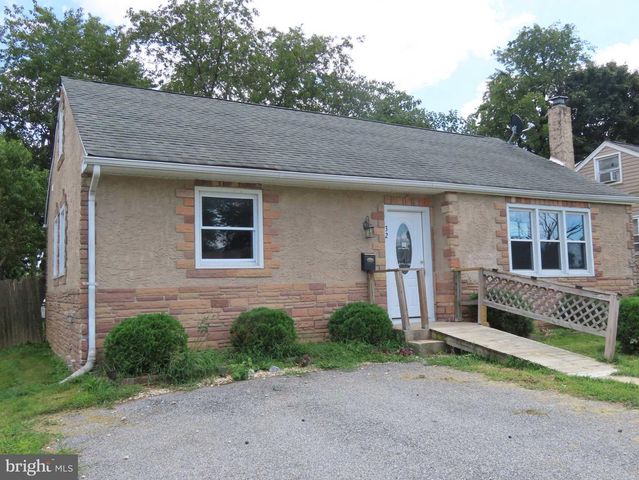32 PAUL RD, New Castle, DE 19720