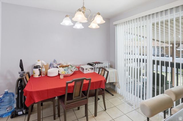 4697 S 2025 W, Roy, UT 84067