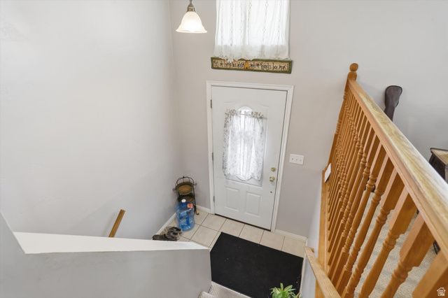 4697 S 2025 W, Roy, UT 84067