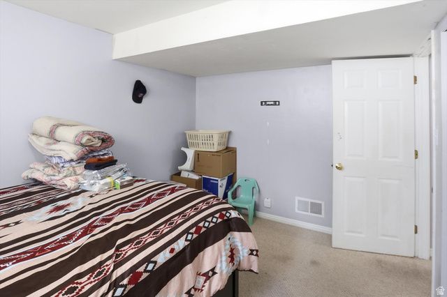 4697 S 2025 W, Roy, UT 84067