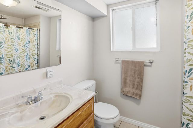 4697 S 2025 W, Roy, UT 84067