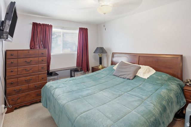 4697 S 2025 W, Roy, UT 84067
