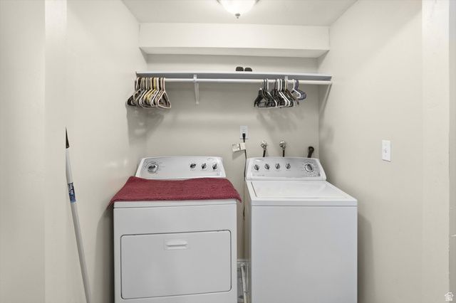 4697 S 2025 W, Roy, UT 84067