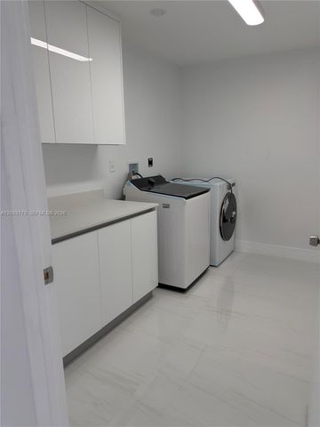 13895 SW 22nd Street, Miami, FL 33175