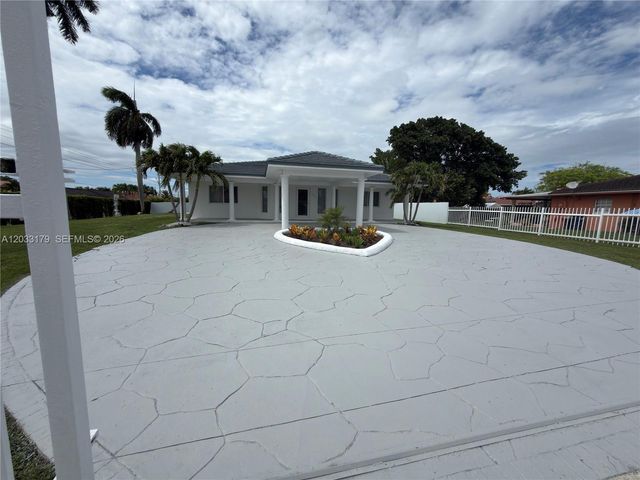 13895 SW 22nd Street, Miami, FL 33175