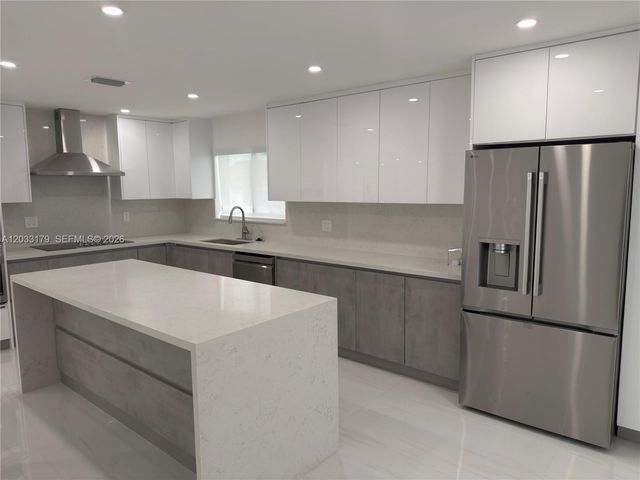 13895 SW 22nd Street, Miami, FL 33175
