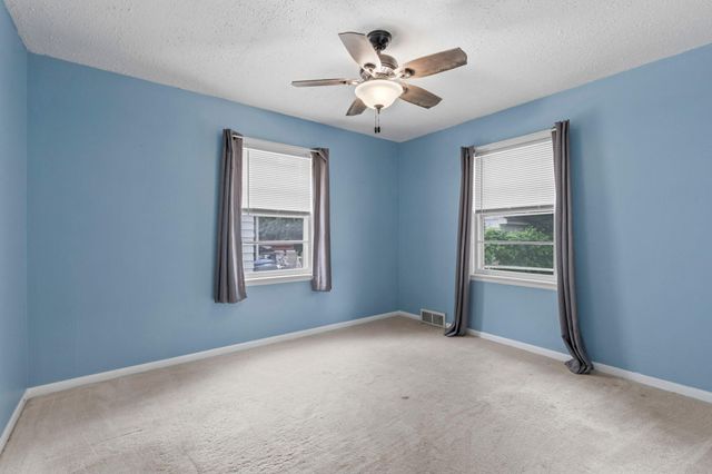 527 Mound Avenue, Mankato, MN 56001