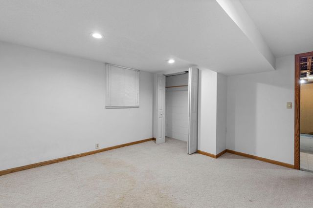 527 Mound Avenue, Mankato, MN 56001