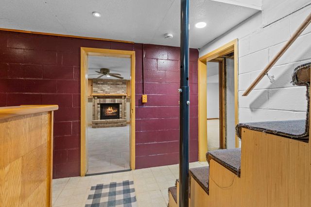 527 Mound Avenue, Mankato, MN 56001