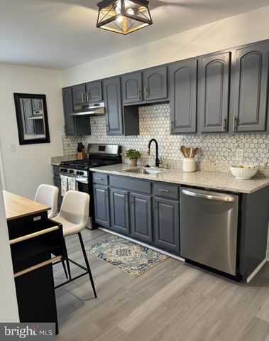 1529 CLAIRIDGE RD, Gwynn Oak, MD 21207