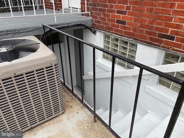 1529 CLAIRIDGE RD, Gwynn Oak, MD 21207