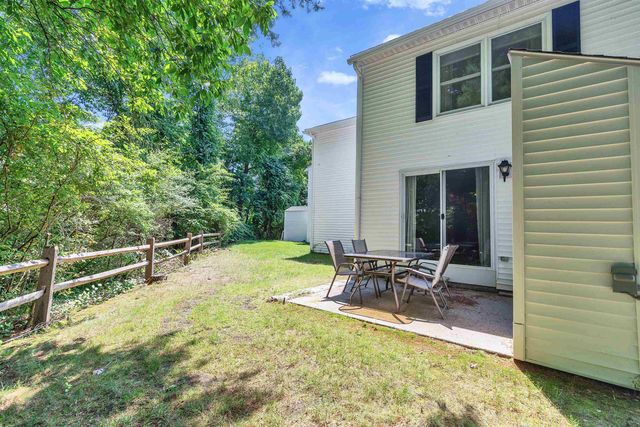 50 Edward J Roy Dr Unit 9, Manchester, NH 03104