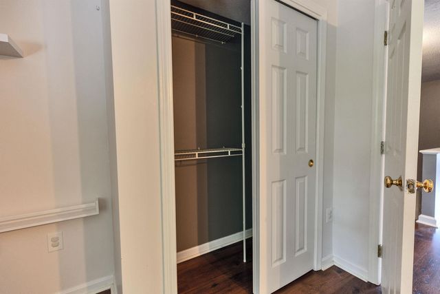 50 Edward J Roy Dr Unit 9, Manchester, NH 03104