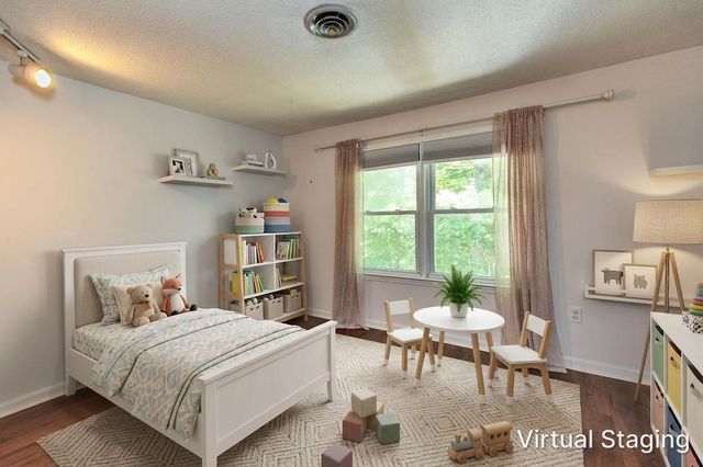 50 Edward J Roy Dr Unit 9, Manchester, NH 03104
