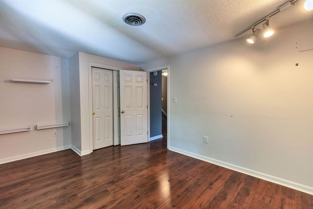 50 Edward J Roy Dr Unit 9, Manchester, NH 03104