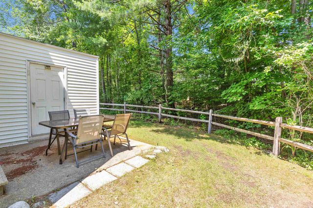 50 Edward J Roy Dr Unit 9, Manchester, NH 03104