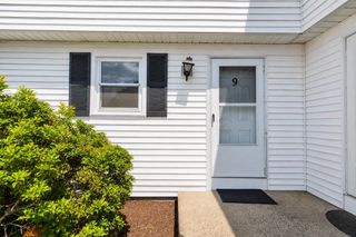 50 Edward J Roy Dr Unit 9, Manchester, NH 03104