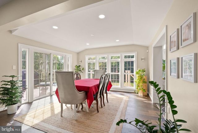 15445 MARTINS HUNDRED DR, Centreville, VA 20120