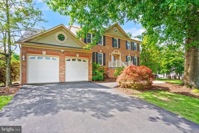 15445 MARTINS HUNDRED DR, Centreville, VA 20120