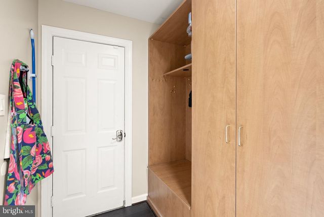 15445 MARTINS HUNDRED DR, Centreville, VA 20120