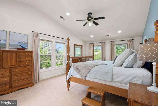 15445 MARTINS HUNDRED DR, Centreville, VA 20120