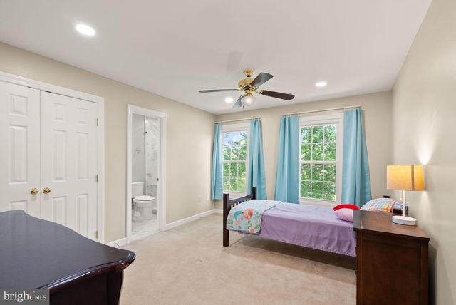 15445 MARTINS HUNDRED DR, Centreville, VA 20120