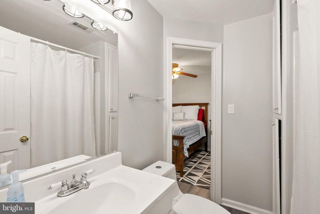 15445 MARTINS HUNDRED DR, Centreville, VA 20120