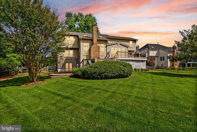 15445 MARTINS HUNDRED DR, Centreville, VA 20120
