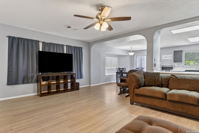 5827 SUMMER FEST DR, San Antonio, TX 78244