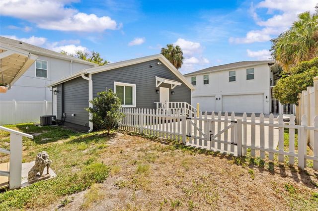 211 S ALBANY AVENUE, Tampa, FL 33606