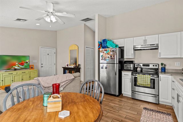 211 S ALBANY AVENUE, Tampa, FL 33606