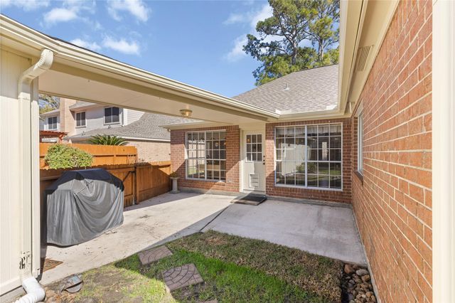 3203 Manor Grove Drive, Houston, TX 77345