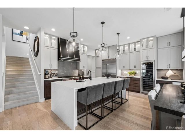 888 S Valentia St 19-104, Denver, CO 80247