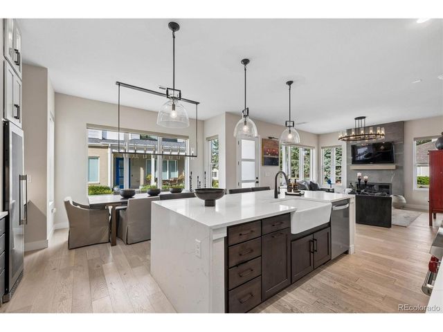 888 S Valentia St 19-104, Denver, CO 80247