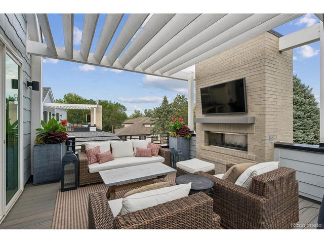 888 S Valentia St 19-104, Denver, CO 80247